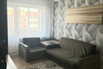 1-к квартира, 35 м², 4/5 эт.